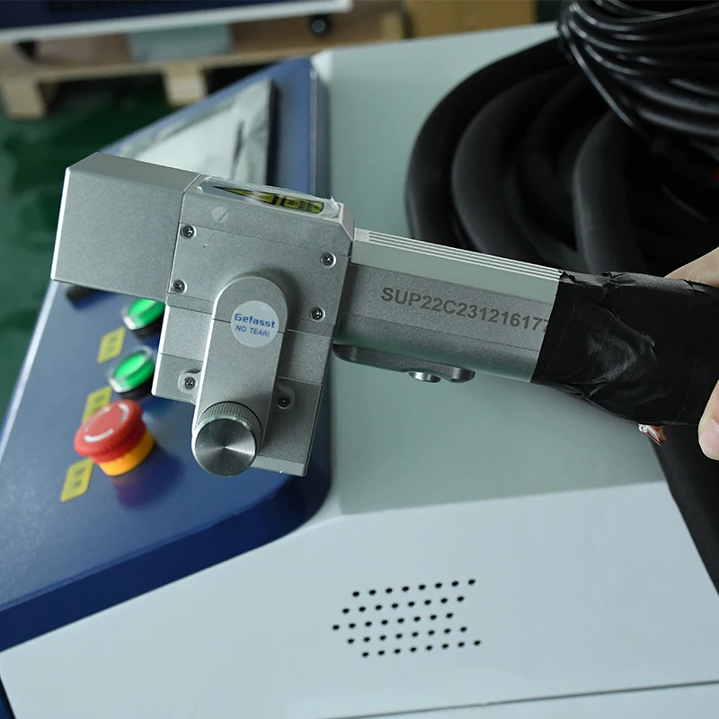 SUP22C Handheld Laser Cleaning - Industrial Laser Rust Remover recension och pris